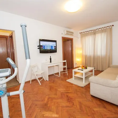 Universitate 1 Apartment