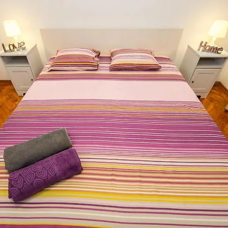 Universitate 1 Apartment *